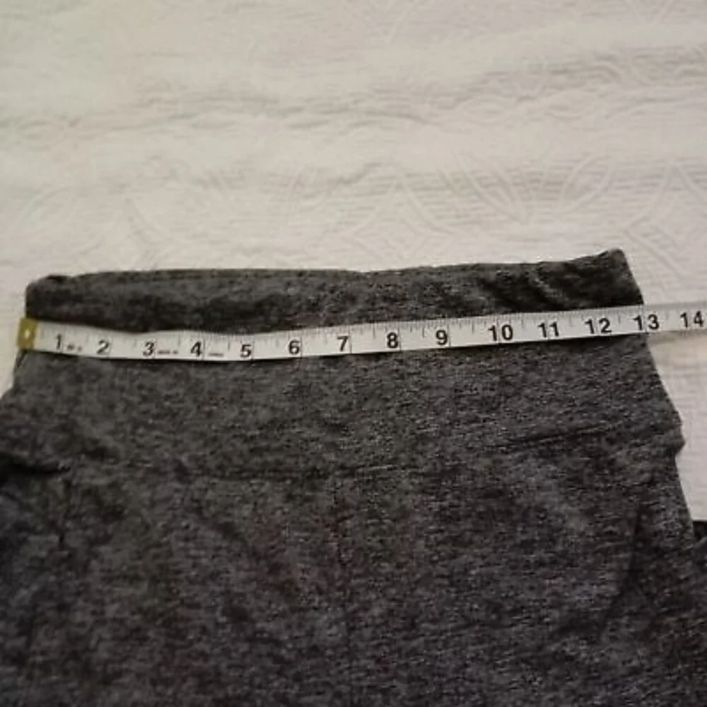 Two-Piece Womens Activewear M Stretchy Comfortable Pockets & Racerback Top